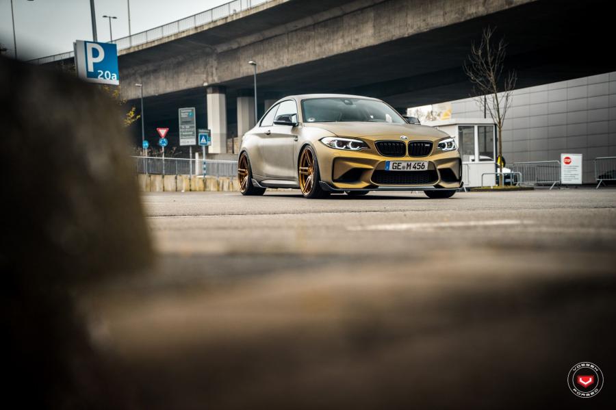  BMW M2 Coupe on Vossen Wheels (HC-1) 2019 года  (фото 13 из 22)